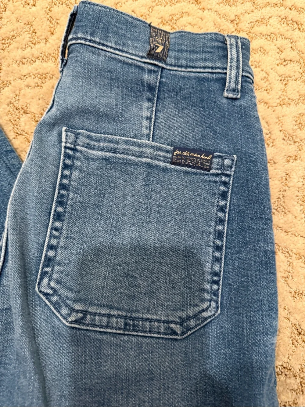 7 For All Mankind Alexa Cropped Jeans with Patch Pockets Size 24/25